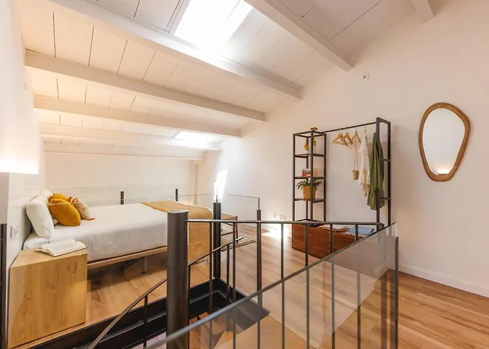 Bravissimo Ballesteries 40, Barri Vell Duplex Lägenhet *